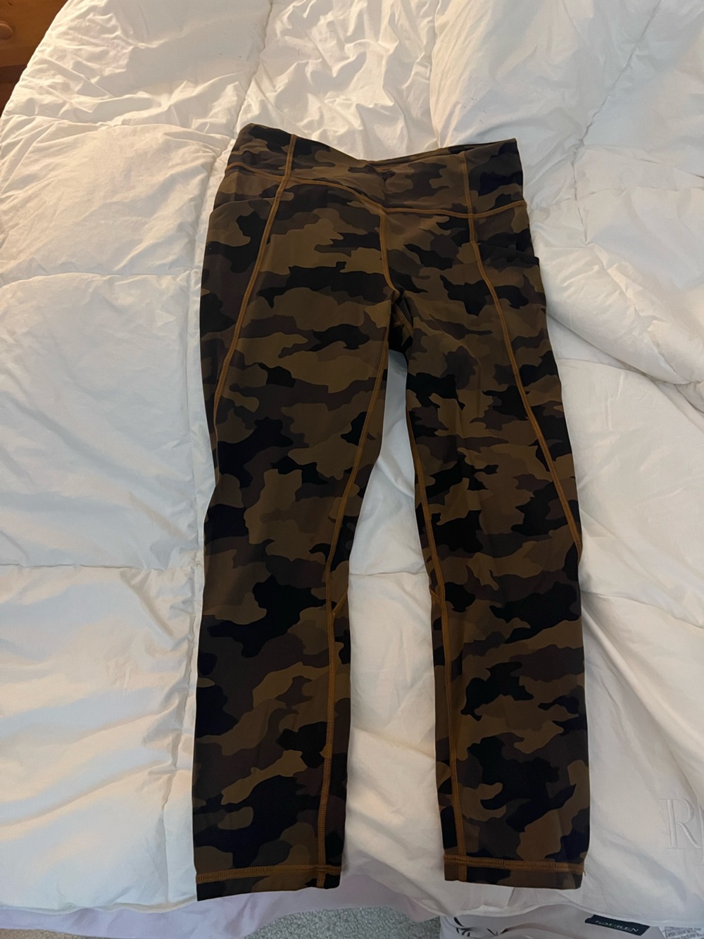 lululemon athletica time to sweat high rise crop